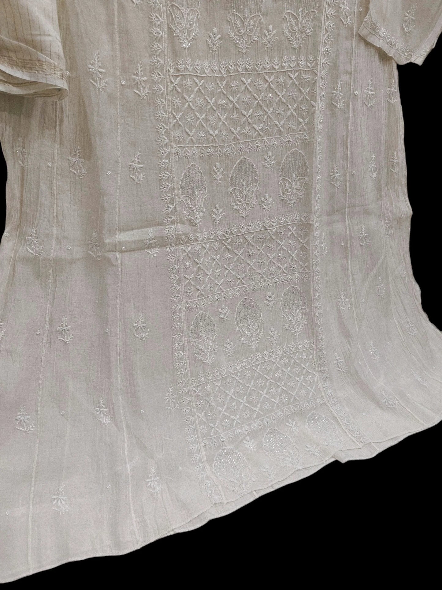 Mul Chikankari Anarkali - Moti Cut Dana work