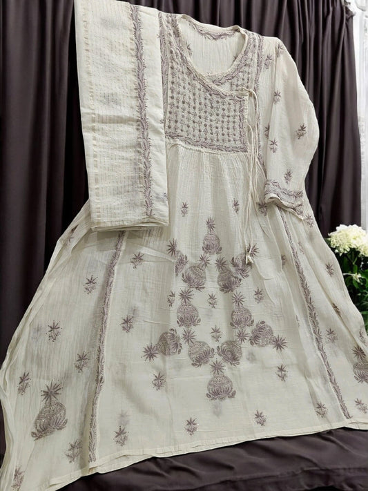 Graceful Mul Angarkha Suit with Mukesh Kamdani & Chikankari Work