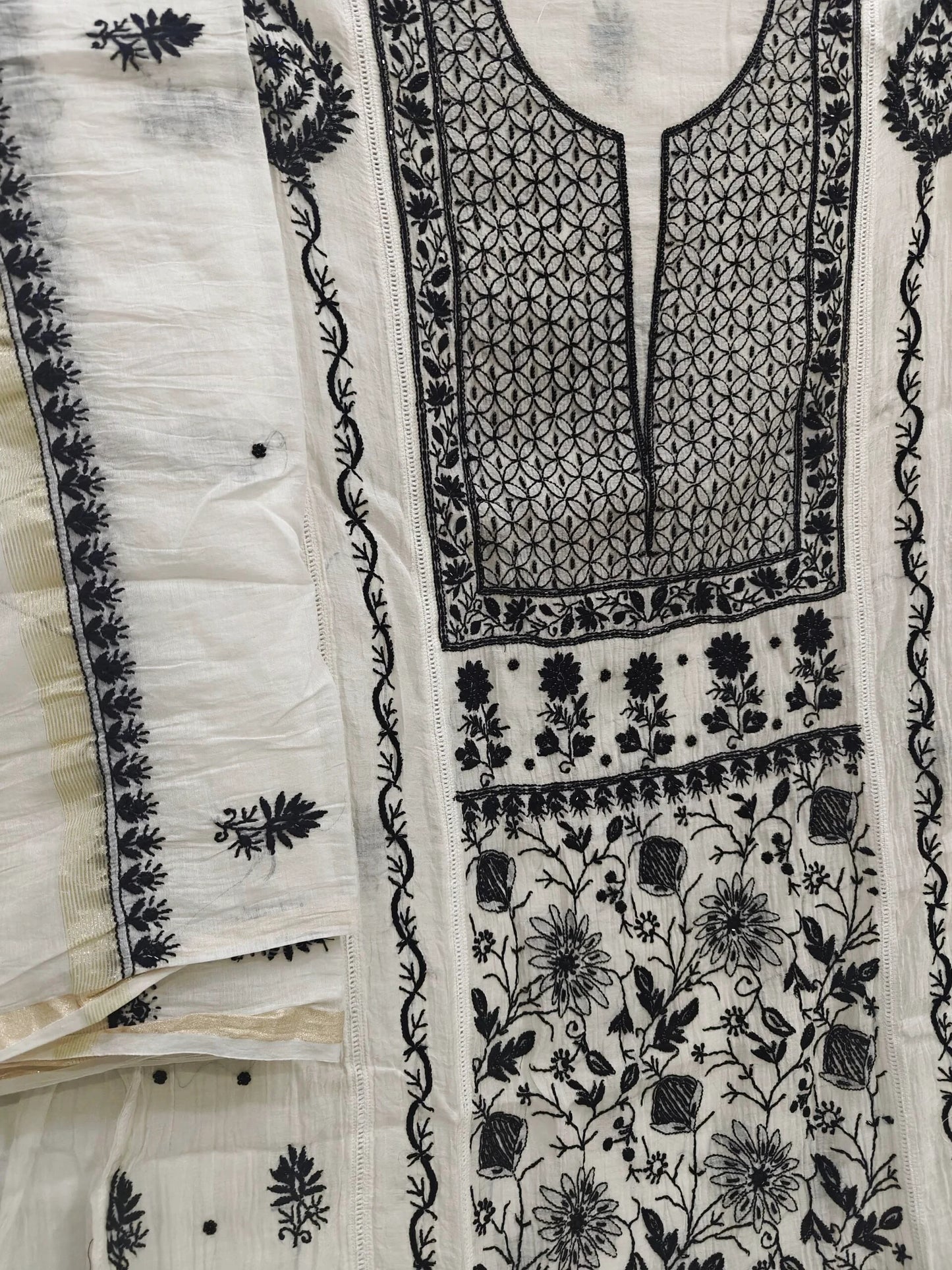 Mul Panel Suit with Moti Cut Dana work - Semi Stiched